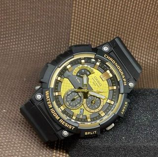 Reloj Casio Cronografo - Negro/Dorado