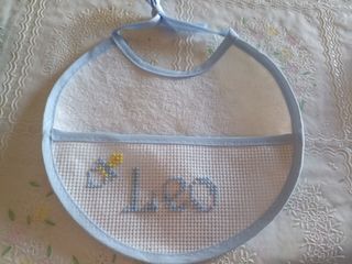 Baberos personalizado con el nombre del bebe