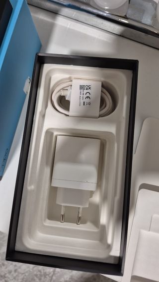 OPPO A78 5G - 4 GB+128 GB