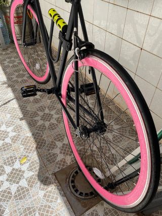 Bicicleta Fixie Kamikaze negra. talla L