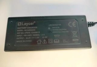 Cargador baterías 24V
