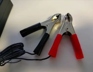 Cargador baterías 24V