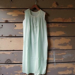 Camisón vintage años 60 en algodón verde menta 