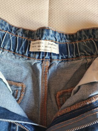 Shorts vaqueros Stradivarius