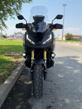 Honda XADV 750 - Moto Scooter