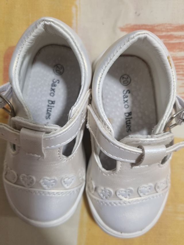 Sandalias niña blancas, evento