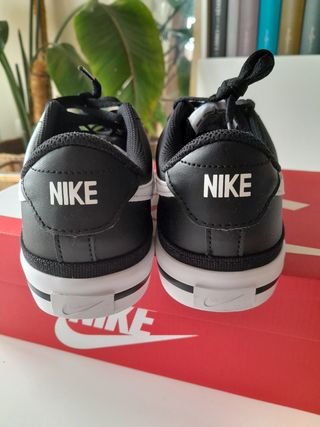 Zapatillas Nike Court Legacy - 38,5