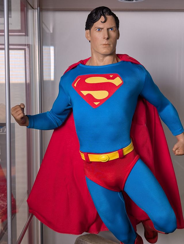 Sideshow Superman Statua