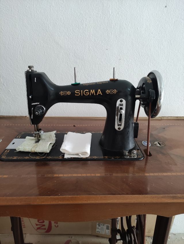 Máquina coser Sigma Antigua