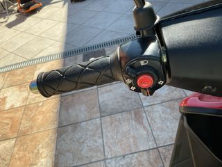 YAMAHA JOG R 50cc ¡¡SOLO 3500KM!!