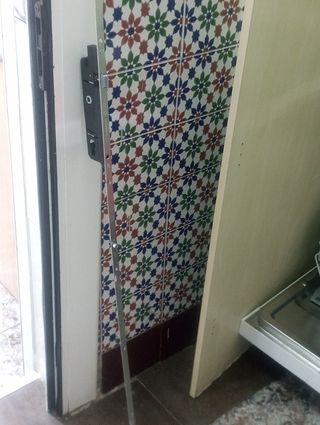 Cerradura seguridad puerta larga