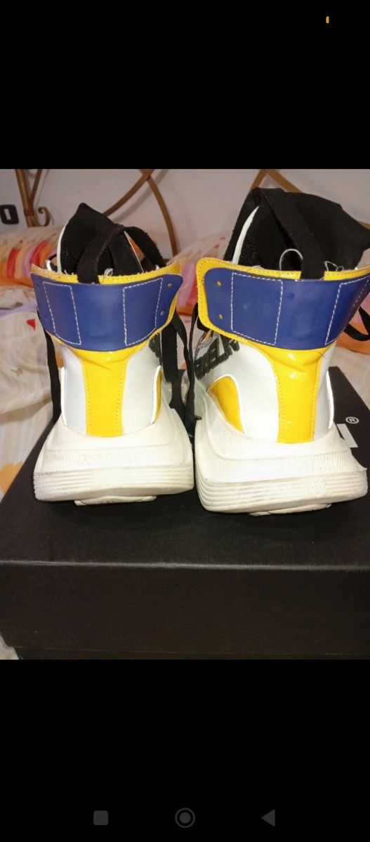 Scarpe Gioselin alte blu e gialle