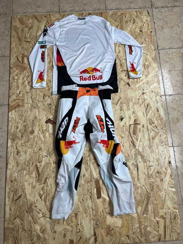 Equipación Motocross Thor KTM Red Bull