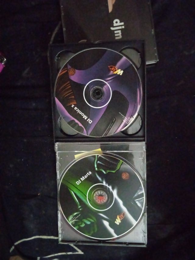 4 CDs Electrónica: DjMarta, DjKarolB, DjLadyK, DjM