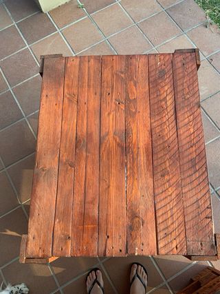 Tavolo in legno riciclato con ruote
