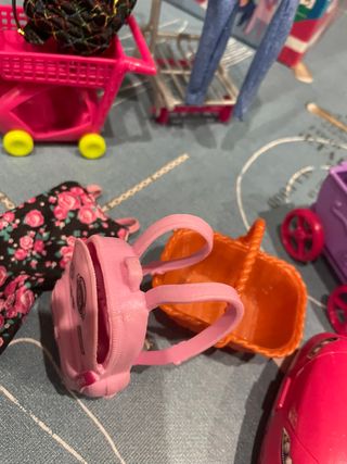 Accessori Barbie: auto, carrello & cestino