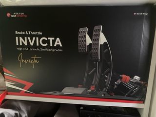 Pedali Asetek Invicta 3 Sim Racing