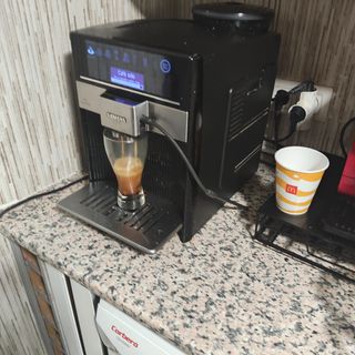 Cafetera Siemens EQ.6 - Serie 500 esdegranohimólíd