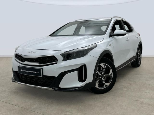 Kia XCeed 1.6 MHEV iMT Concept 100 kW (136 CV)