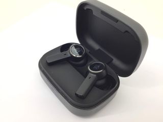 in-ear bang&olufsen beoplay ex