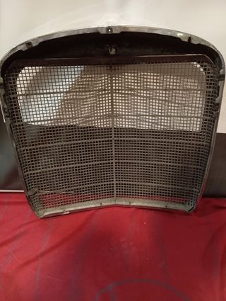 Parrilla Mercedes Benz clásica