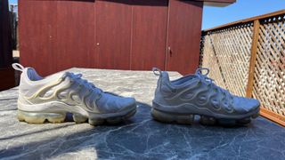 Nike Air VaporMax - Tenis Blancos