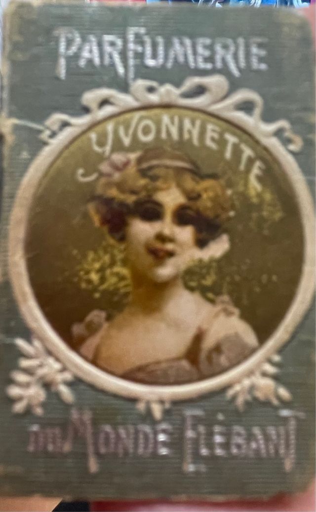 Profumi antichi in miniatura Deletrez