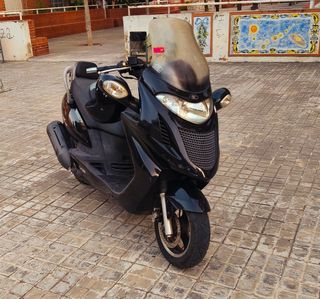 Kymco Grand Dink 125cc - Moto