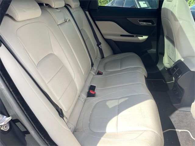 JAGUAR F-Pace 3.0L TDV6 AWD Automático S