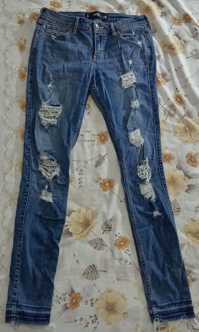 Jeans Rotos Hollister Super Skinny - Mujer