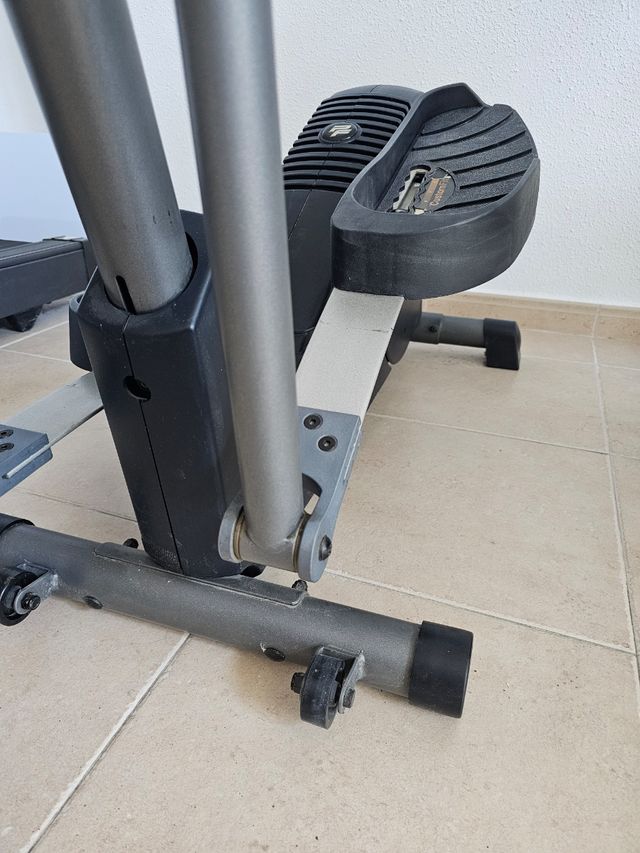 Bicicleta elíptica PRO-FORM 585 EKG