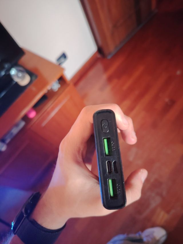 Powerbank 10000mAh con Display Digitale – PD 22.5W