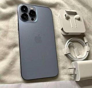 iPhone 13 Pro Max Azul - Como Nuevo