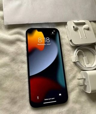 iPhone 13 Pro Max Azul - Como Nuevo