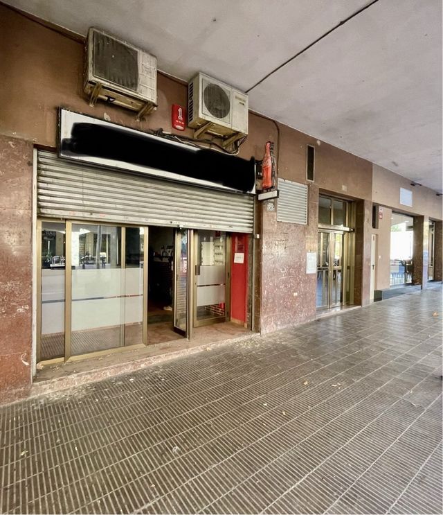 Alquiler local comercial Bar, oficinas