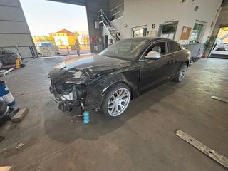 DESPIECE COMPLETO DE AUDI A5 3.0TDI 239CV QUATTRO 