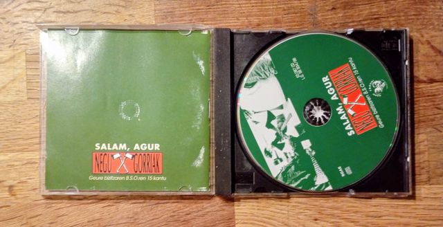 CDs Negu Gorriak: Salam, Agur + Gora Herria