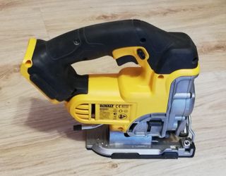Sierra de calar + Taladro DeWalt