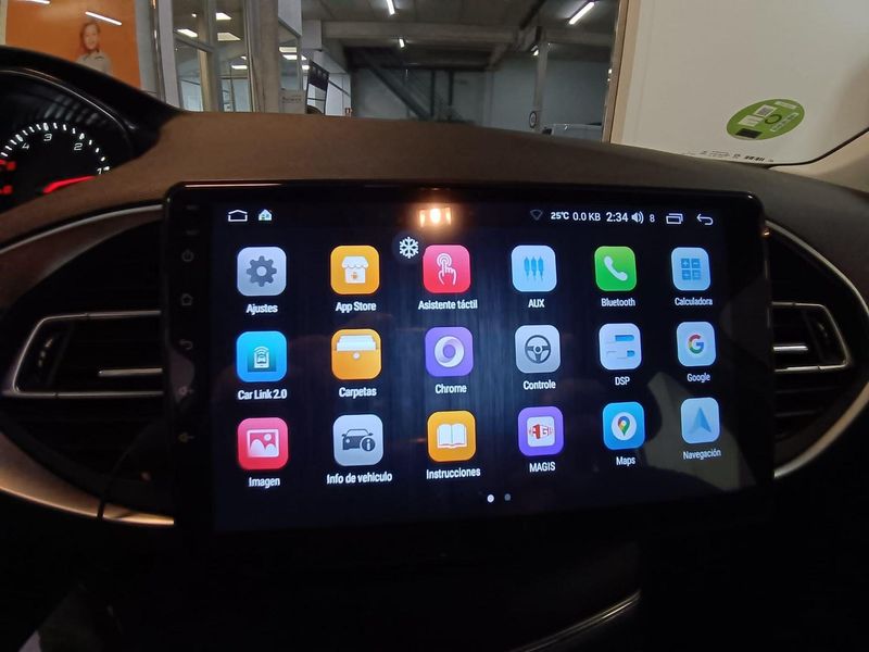 Peugeot 308 2019, foto 15