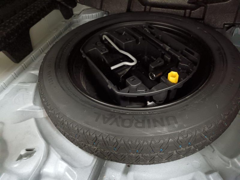 Peugeot 308 2019, foto 19