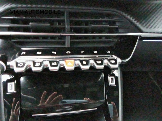 Peugeot e-2008 Eléctrico 136cv Auto. GT