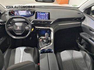Peugeot 5008 1.2 PureTech 130cv S&S EAT8 Allure