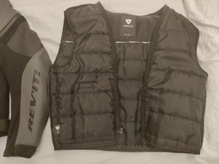 Giacca moto REVIT Matador in pelle
nuova.. Affare!