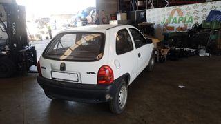DESPIECE COMPLETO DE OPEL CORSA B 1.2 45CV