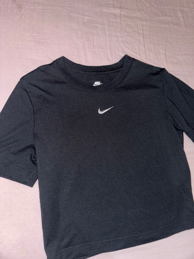 Camiseta Nike Tee