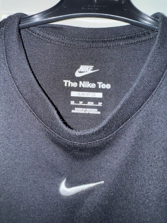 Camiseta Nike Tee