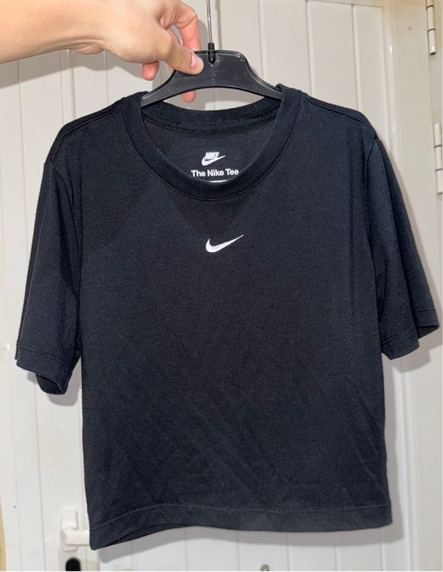Camiseta Nike Tee