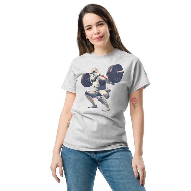 Camiseta Soldado Imperial haciendo sentadilla