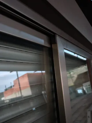 Balconera y ventana climalit