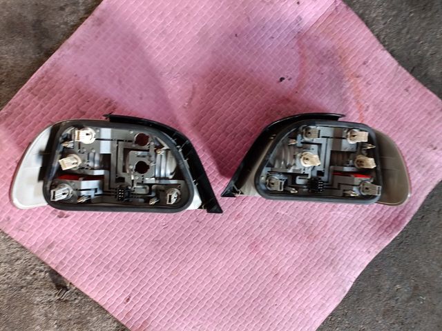 Faros traseros BMW 7 E38